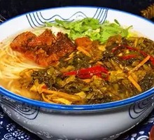 Sour Cabbage Beef Noodles