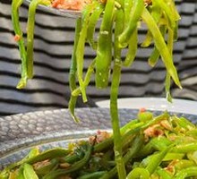 Sea Monster Sauce String Beans