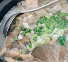 Stewed Intestines in Clay Pot