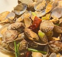 Spicy Stir-fried Hongdao Clams