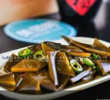 Spicy Sea Kelp Salad