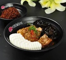 Pork Rib and Yam with Black Mushroom