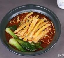 酸辣笋丝面
