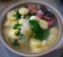 Seafood and Chinese Cabbage Hot Pot