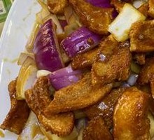 Onion with Pork Cracklings