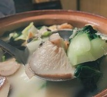 Seasonal Vegetable Soup