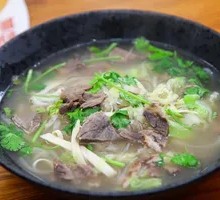 Beef and Ox Hoof Soup