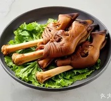 Braised Lamb Trotters