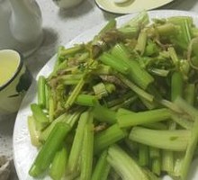 Stir-Fried Celery