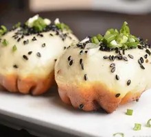 Fresh Shrimp Pan-Fried Dumplings