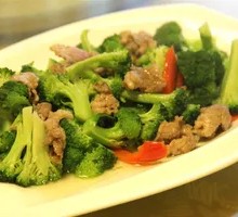 Broccoli Stir-Fried with Pork