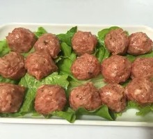 香菜猪肉丸