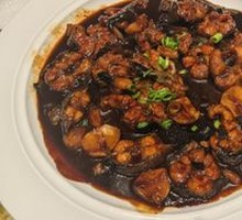 Black Garlic Braised Eel