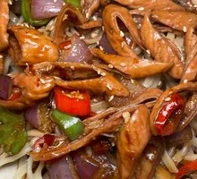 Double Pepper Intestine Noodles