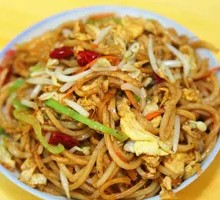 Sausage Egg Fried Noodles