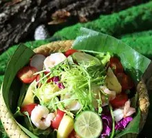 Green Shrimp Salad