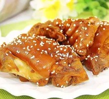 Roasted Pig Trotters