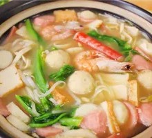 Dragon and Phoenix Rice Noodles