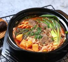 Beef Hot Pot Rice Noodles