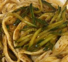Signature Sesame Noodles with Beef Tendon