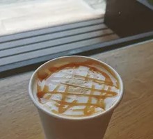 Hot Oat Caramel Macchiato