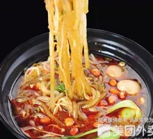Imperial Meat Sauce Rice Noodles
