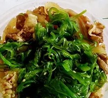High Cabbage Beef Bowl