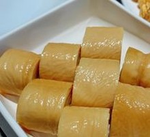 Oil-soaked tofu skin