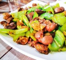 Stir-fried Pigeon Offal with Chili