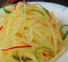 Vinegar-Quick-Pickled Potato Shreds