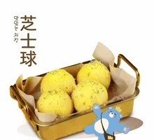 Snowflake Cheese Balls