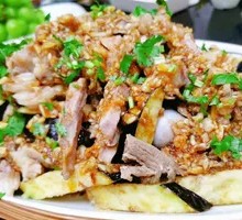 Bamboo Bone Stir-Fried Eggplant