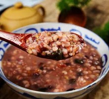 Black Rice Porridge at Room Temperature