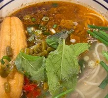 Dai-style Pork Sauce Rice Noodles