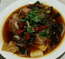 Sichuan-style Blood Duck Hot Pot