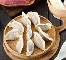 Chinese cabbage and pork dumplings