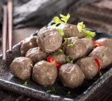 Handcrafted Fresh Beef Meatballs