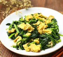 Spinach and Egg Stir-Fry
