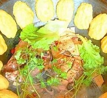 Stewed Fish in Iron Pot