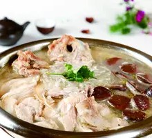 Northeastern Pig-Killing Dish