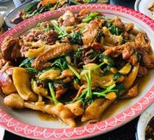 Stir-Fried Chicken with Wood Chips