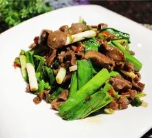 Spicy Stir-Fried Chicken Gizzards