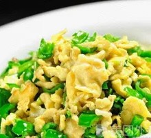 Egg with Green Pepper