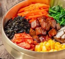 Grilled Beef Stone Pot Rice