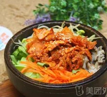 Spicy Kimchi Pork Stone Pot Rice Bowl