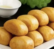 Milk-flavored Steamed Buns