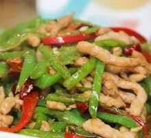 Bell Pepper and Shredded Pork