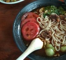 Tomato Beef Noodles