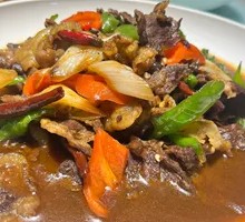 Spicy Stir-fried Beef Brisket