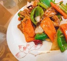 Spicy Stir-Fried Pig Intestines